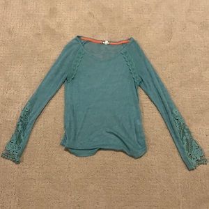 Eyeshadow Long Sleeve Top
